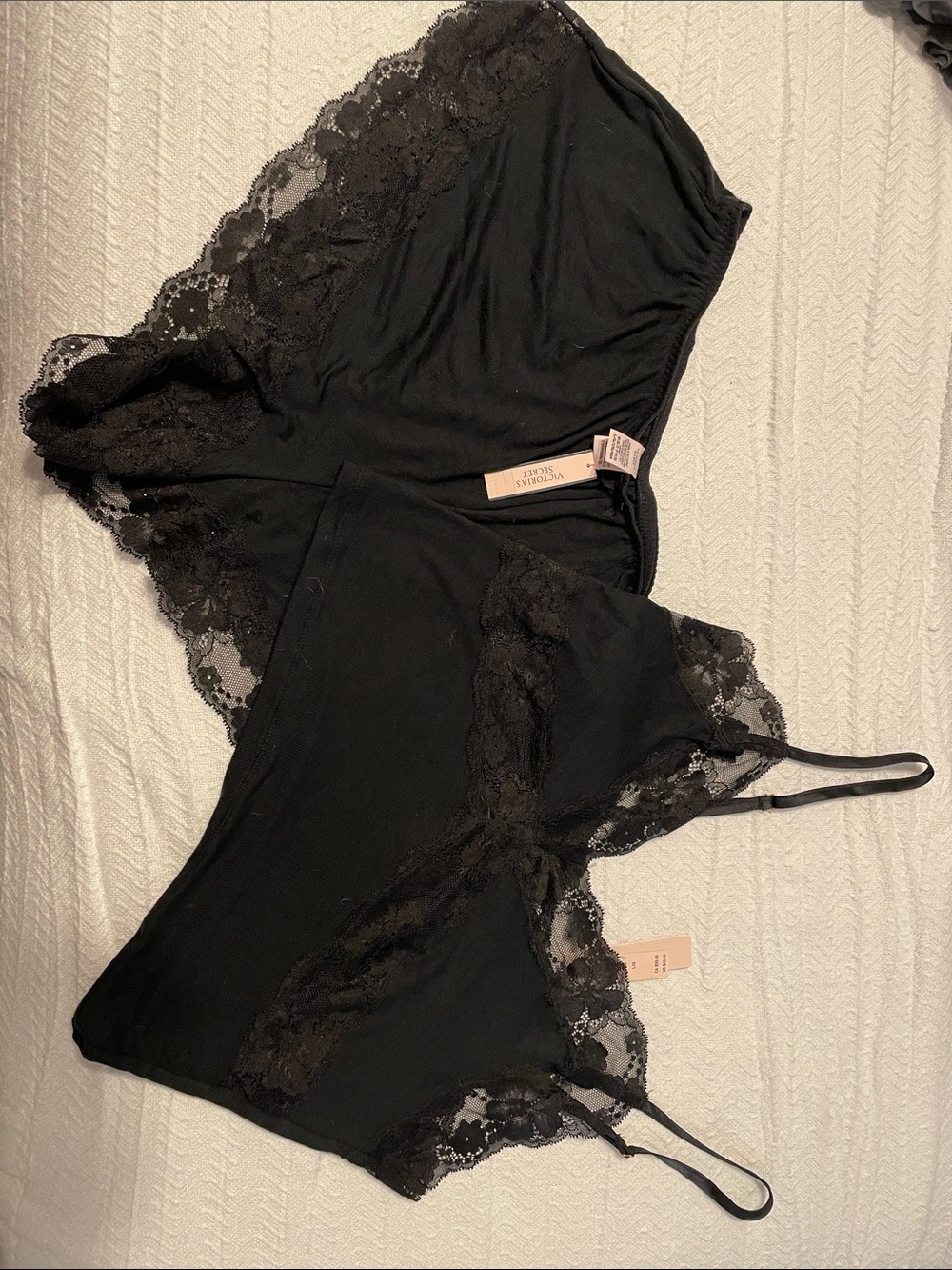 NWT Victoria's Secret Black Lace Trim Bandeau Set size L